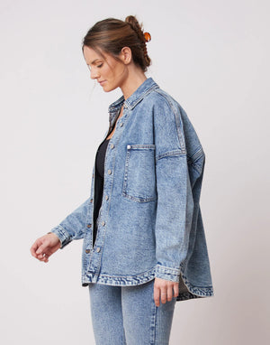 OVERSIZED DENIM OVERSHIRT