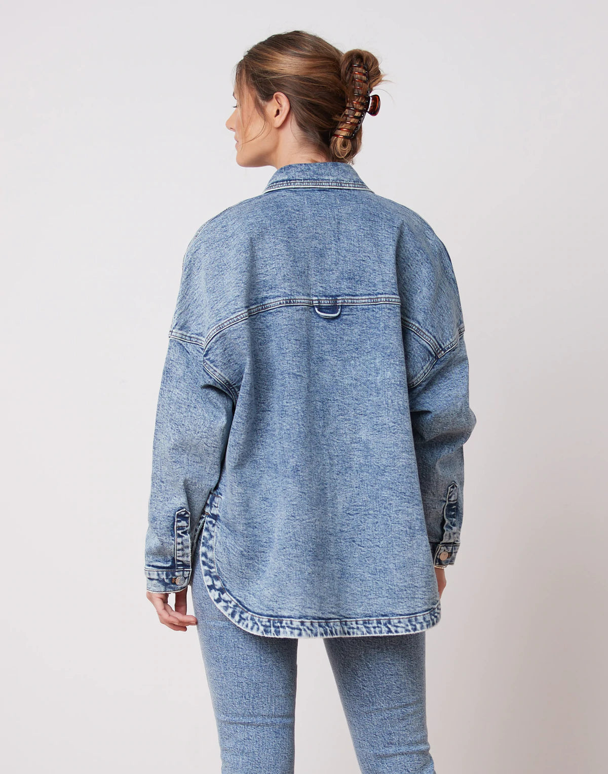 OVERSIZED DENIM OVERSHIRT